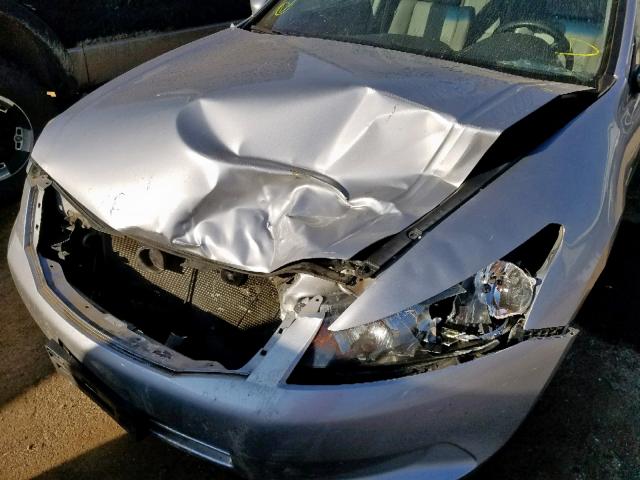 1HGCP2F88AA125620 - 2010 HONDA ACCORD EXL SILVER photo 9