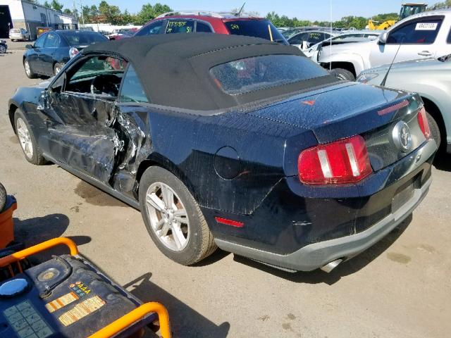 1ZVBP8EM6C5224537 - 2012 FORD MUSTANG BLACK photo 3