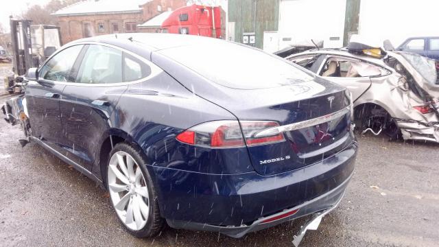 5YJSA1DN3DFP09966 - 2013 TESLA MODEL S 85 BLUE photo 4