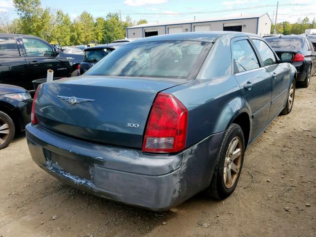 2C3JA43R85H503804 - 2005 CHRYSLER 300 BLUE photo 4