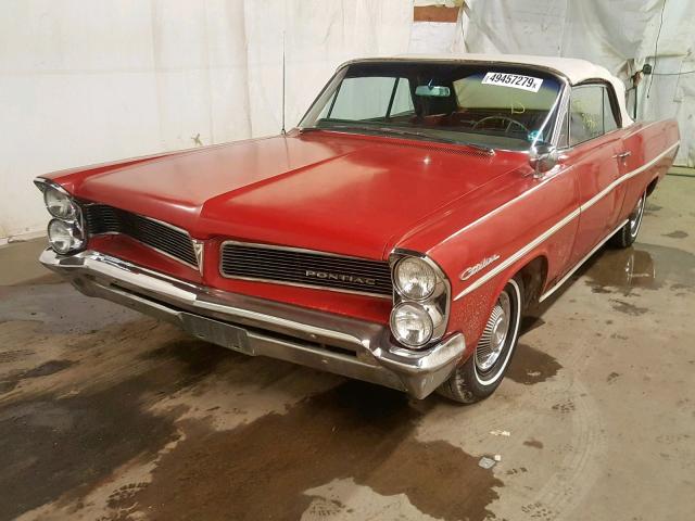 363W43941 - 1963 PONTIAC CATALINA RED photo 2