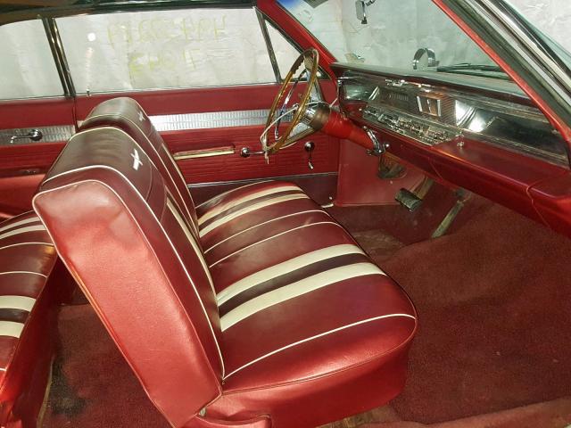 363W43941 - 1963 PONTIAC CATALINA RED photo 5