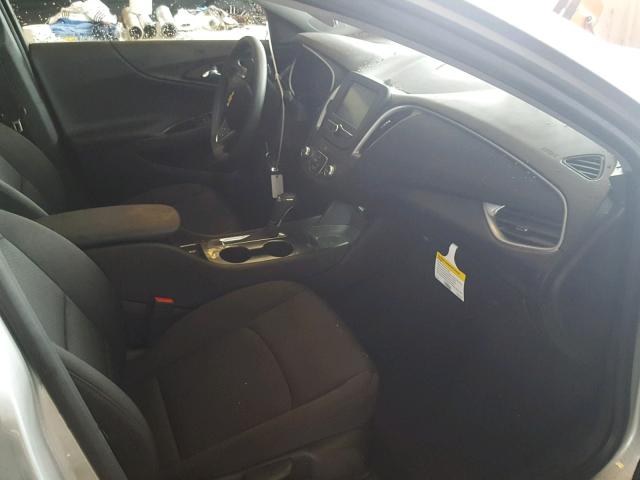 1G1ZB5ST7JF284613 - 2018 CHEVROLET MALIBU LS ვერცხლისფერი ფოტო 5