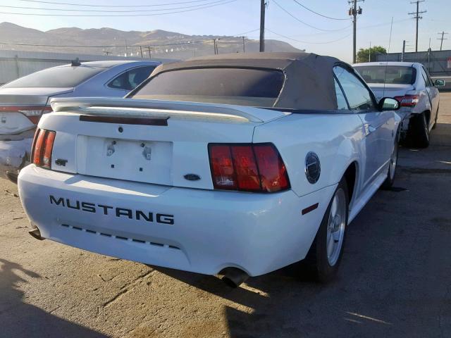 1FAFP45X9XF174262 - 1999 FORD MUSTANG GT WHITE photo 4