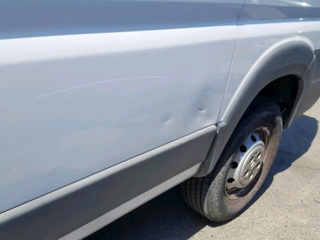 3C6TRVNG3HE523142 - 2017 RAM PROMASTER 白色 照片 9