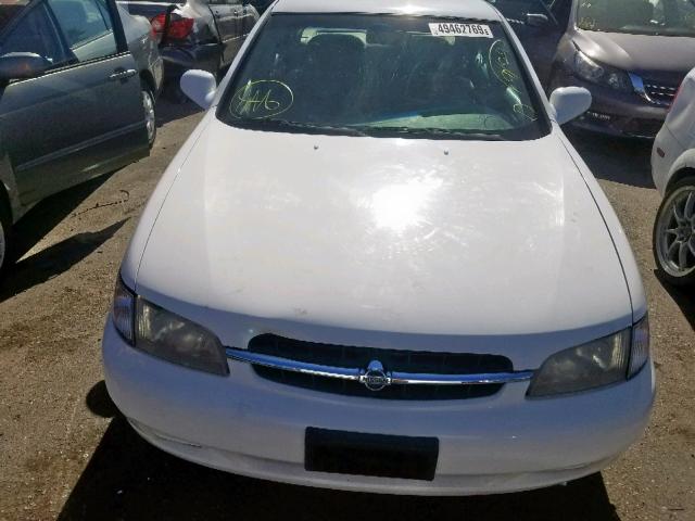 1N4DL01D1WC237829 - 1998 NISSAN ALTIMA XE WHITE photo 9