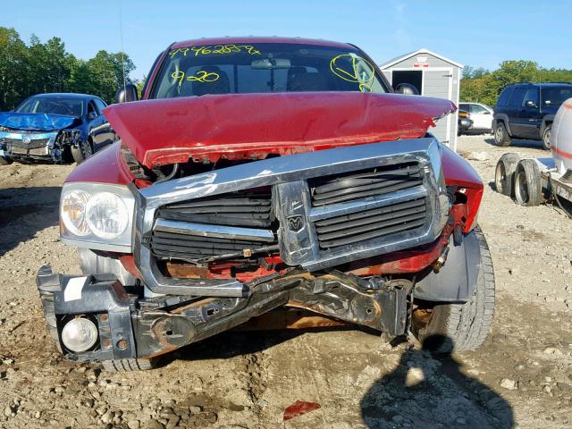 1D7HW42K06S607655 - 2006 DODGE DAKOTA SLT RED photo 9