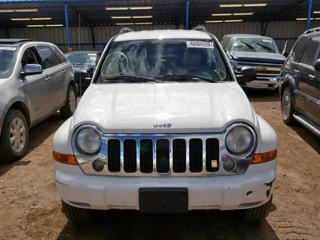 1J4GL58595W629211 - 2005 JEEP LIBERTY LI WHITE photo 9