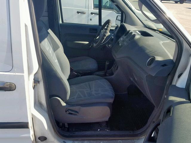 NM0LS7AN4CT115369 - 2012 FORD TRANSIT CO WHITE photo 5