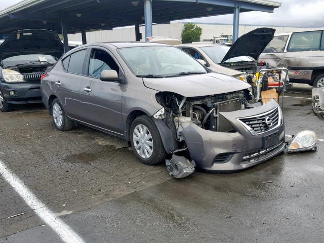 3N1CN7APXDL844917 - 2013 NISSAN VERSA S GRAY photo 1