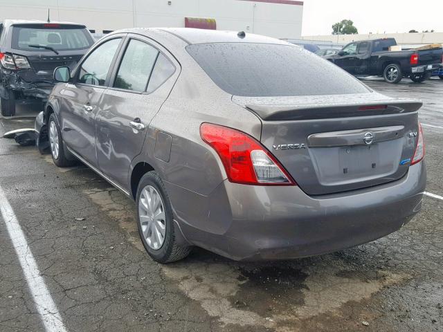 3N1CN7APXDL844917 - 2013 NISSAN VERSA S GRAY photo 3