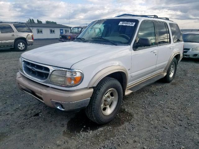 1FMDU84P5YZC55211 - 2000 FORD EXPLORER E WHITE photo 2