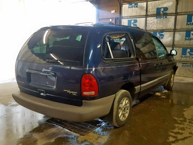 1C4GJ44G4YB714126 - 2000 CHRYSLER GRAND VOYA BLUE photo 4