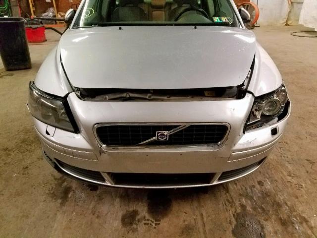 YV1MS382752071415 - 2005 VOLVO S40 2.4I SILVER photo 9