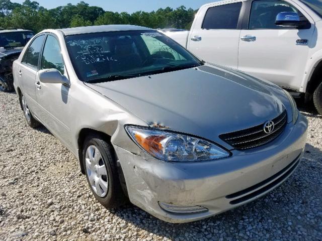 4T1BE32K52U634986 - 2002 TOYOTA CAMRY LE SILVER photo 1