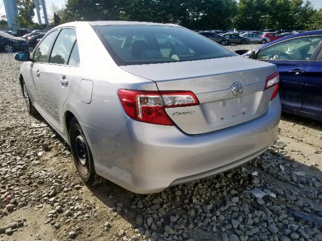 4T1BF1FKXCU080714 - 2012 TOYOTA CAMRY BASE SILVER photo 3