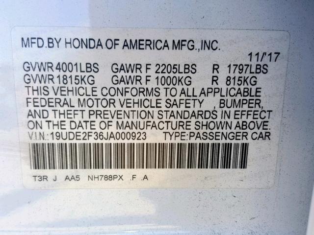 19UDE2F36JA000923 - 2018 ACURA ILX BASE W WHITE photo 10