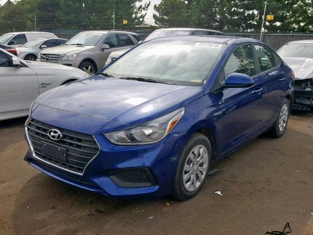 3KPC24A36JE006630 - 2018 HYUNDAI ACCENT SE BLUE photo 2