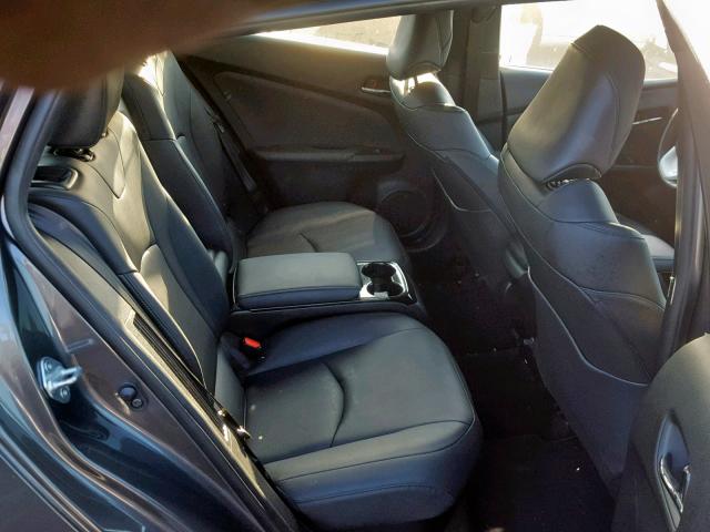 JTDKARFPXH3004517 - 2017 TOYOTA PRIUS PRIM 石墨色 照片 6