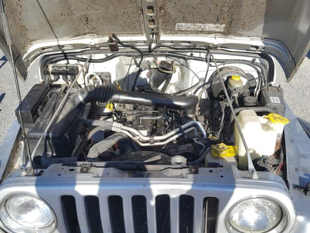 1J4FA39S12P746135 - 2002 JEEP WRANGLER / SILVER photo 7