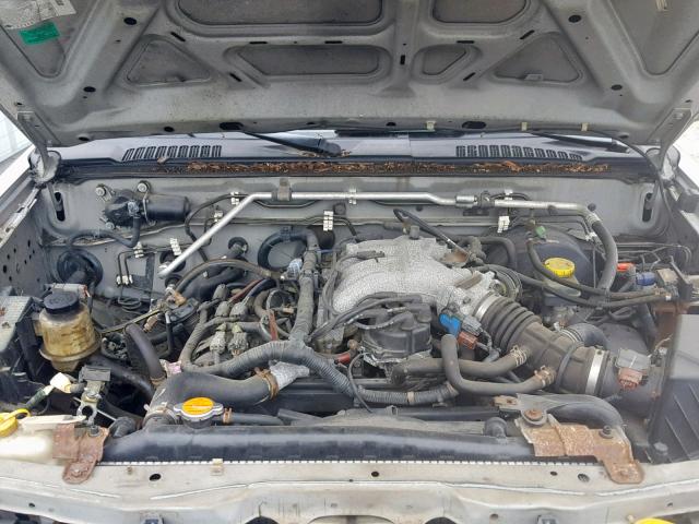 5N1ED28Y02C548657 - 2002 NISSAN XTERRA XE SILVER photo 7