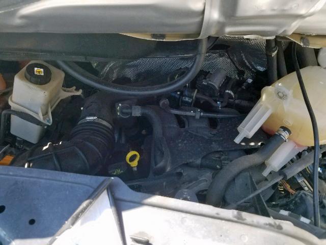 3C7WRVLG3EE117806 - 2014 RAM PROMASTER İki rəngli foto 7