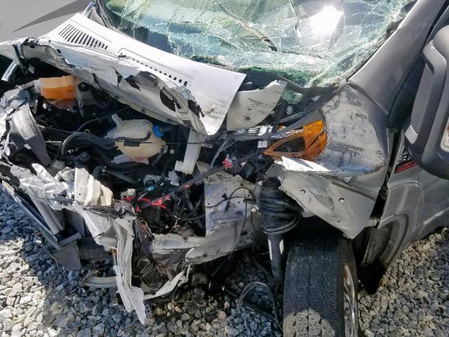 3C7WRVLG3EE117806 - 2014 RAM PROMASTER İki rəngli foto 9