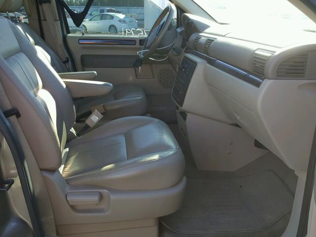 2FMZA52286BA26526 - 2006 FORD FREESTAR S GOLD photo 5