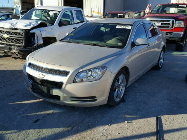 1G1ZC5EB9AF262399 - 2010 CHEVROLET MALIBU 1LT GOLD photo 2