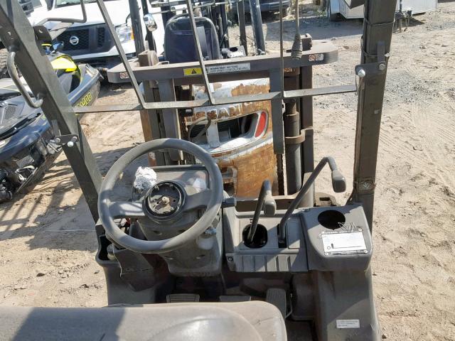 CPL029P0997 - 2004 NISSAN FORK LIFT GRAY photo 5