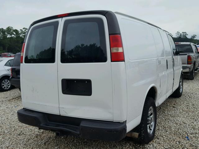 1GCSGAFXXC1118683 - 2012 CHEVROLET EXPRESS G1 WHITE photo 4