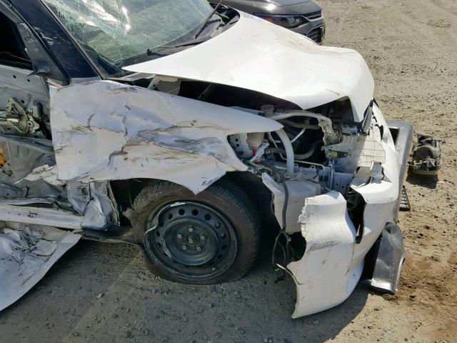 JTLZE4FE3EJ048780 - 2014 TOYOTA SCION XB თეთრი ფოტო 9