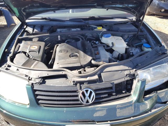 WVWAC63B41P015749 - 2001 VOLKSWAGEN PASSAT GLS GREEN photo 7