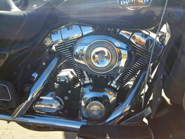 1HD1FC4368Y638838 - 2008 HARLEY-DAVIDSON FLHTCUI BLACK photo 7