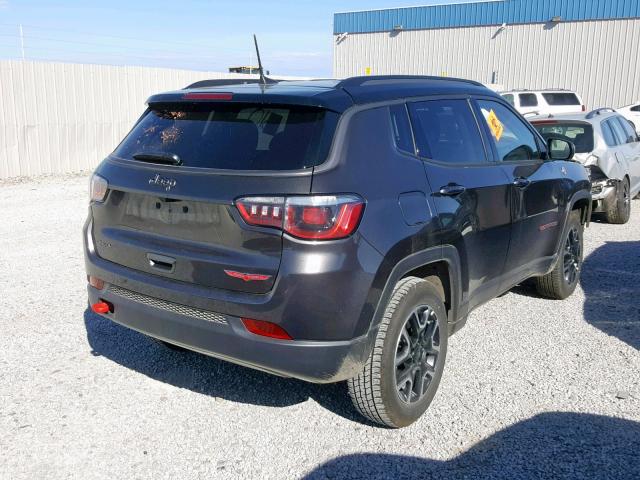 3C4NJDDB7KT748045 - 2019 JEEP COMPASS TR GRAY photo 4