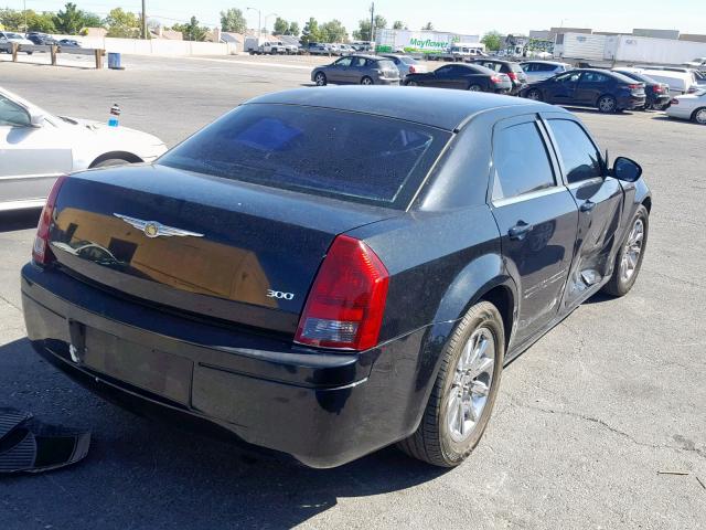 2C3KA43R76H505808 - 2006 CHRYSLER 300 BLACK photo 4