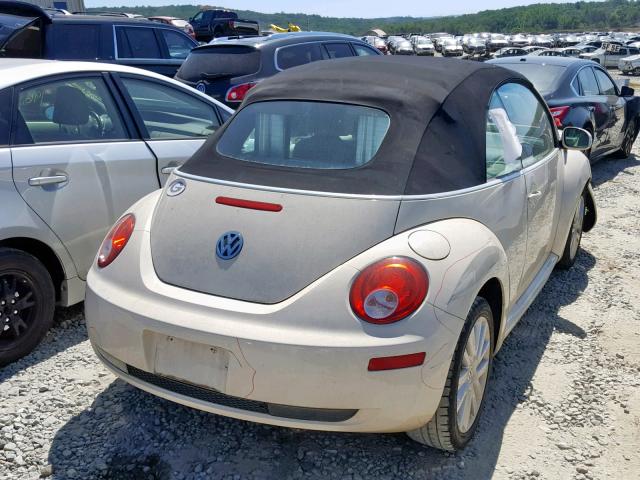 3VWRG3AL2AM008464 - 2010 VOLKSWAGEN NEW BEETLE კრემისფერი ფოტო 4