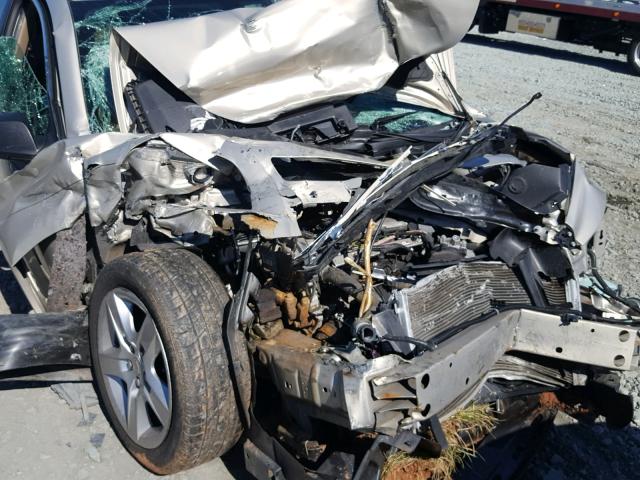 1G1ZB5E08CF147989 - 2012 CHEVROLET MALIBU LS GOLD photo 9