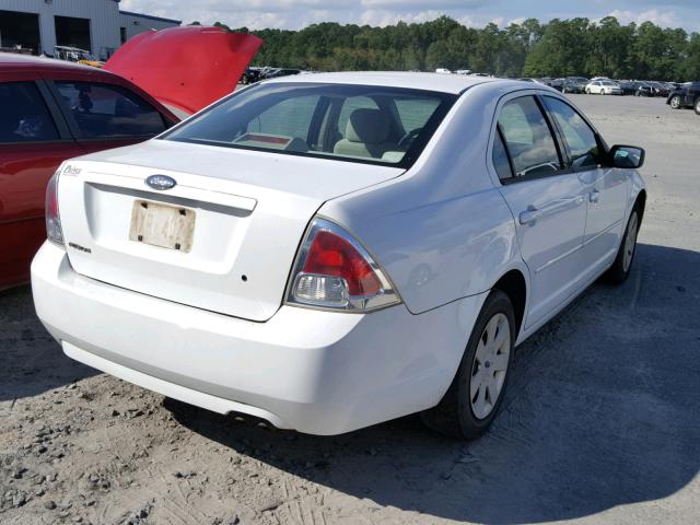 3FAHP06Z77R101640 - 2007 FORD FUSION S WHITE photo 4