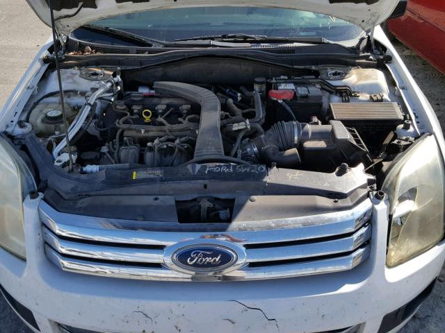 3FAHP06Z77R101640 - 2007 FORD FUSION S WHITE photo 7