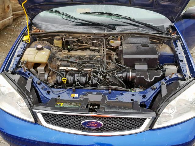 1FAHP34N55W177692 - 2005 FORD FOCUS ZX4 BLUE photo 7