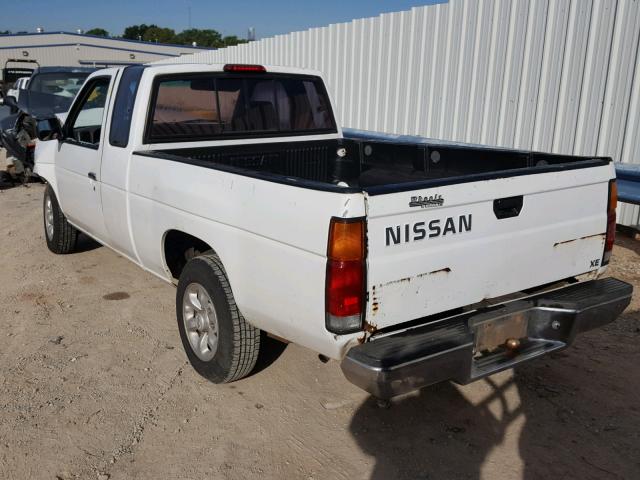 1N6SD16S1TC302781 - 1996 NISSAN TRUCK KING WHITE photo 3