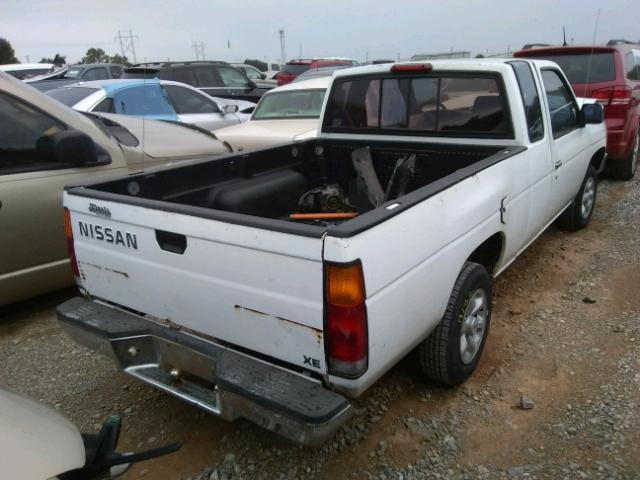 1N6SD16S1TC302781 - 1996 NISSAN TRUCK KING WHITE photo 4