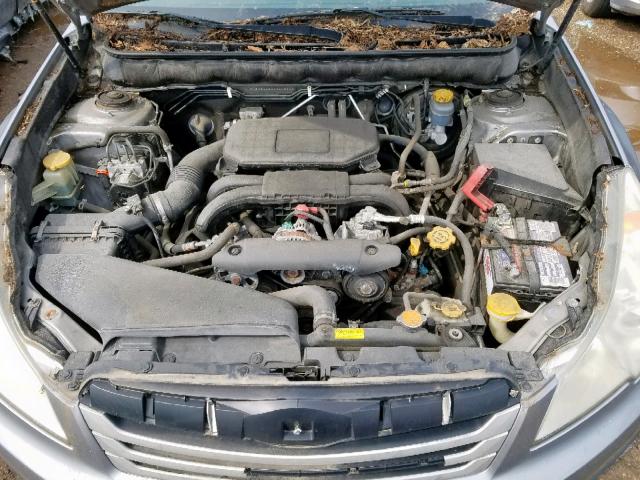 4S4BRBGC6B3332564 - 2011 SUBARU OUTBACK 2. SILVER photo 7