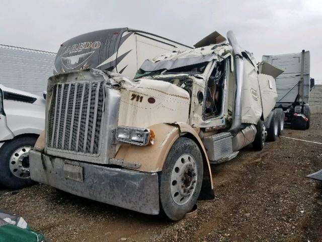 1XP5DB9X82D573826 - 2002 PETERBILT 379 WHITE photo 2