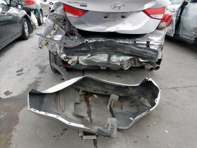 KMHDH6AE9DU020586 - 2013 HYUNDAI ELANTRA CO SILVER photo 9