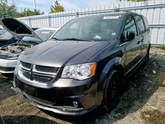 2C4RDGBG0JR173068 - 2018 DODGE GRAND CARA GRAY photo 2