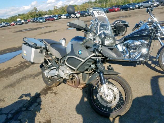 WB1048005BZX66577 - 2011 BMW R1200 GS A GRAY photo 1