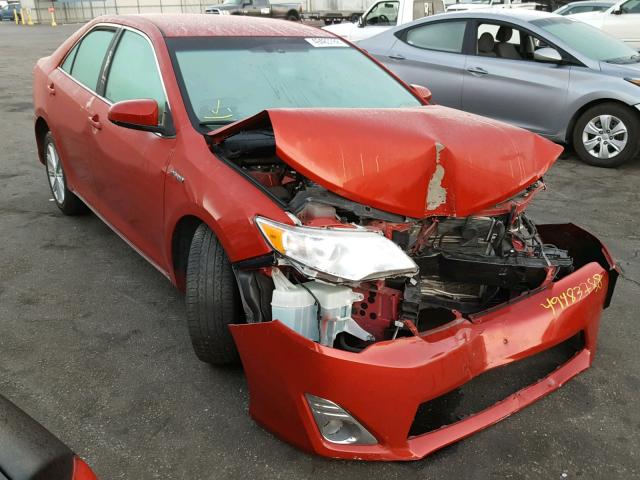 4T1BD1FK5EU118357 - 2014 TOYOTA CAMRY HYBR RED photo 1