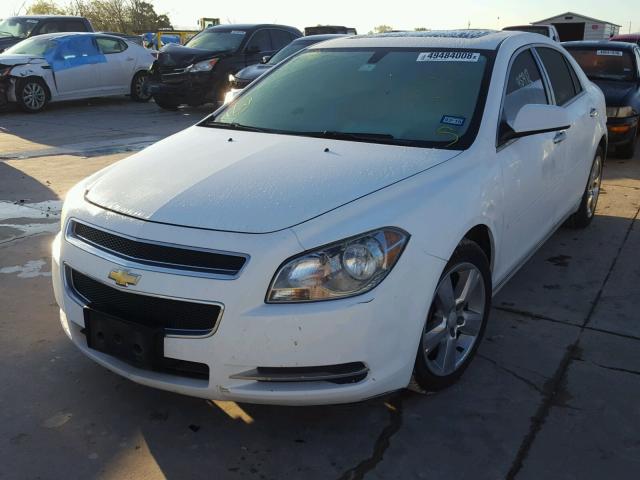 1G1ZD5E09CF140754 - 2012 CHEVROLET MALIBU 2LT WHITE photo 2